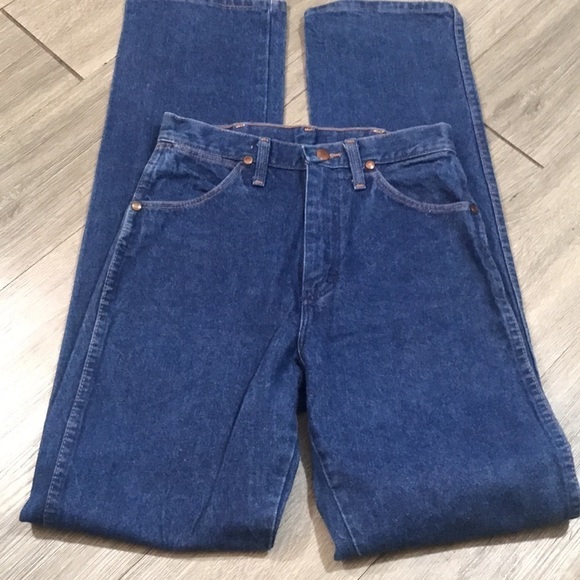Wrangler VTG Cowboy Cut Medium Wash Jeans size 5x36 - Picture 7 of 11